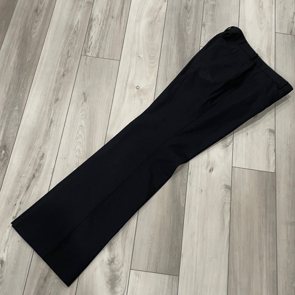 Banana Republic traditional pant in wool, poly, & spandex